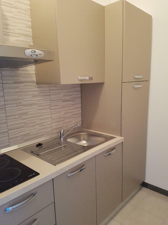 Mansarda Stefania Apartment Ameglia Bagian luar foto